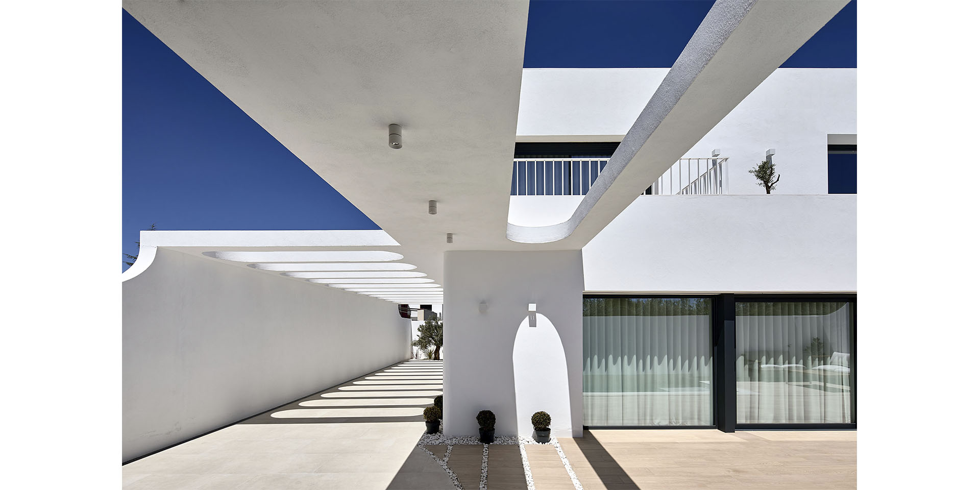 Base_0002__79A2704_1